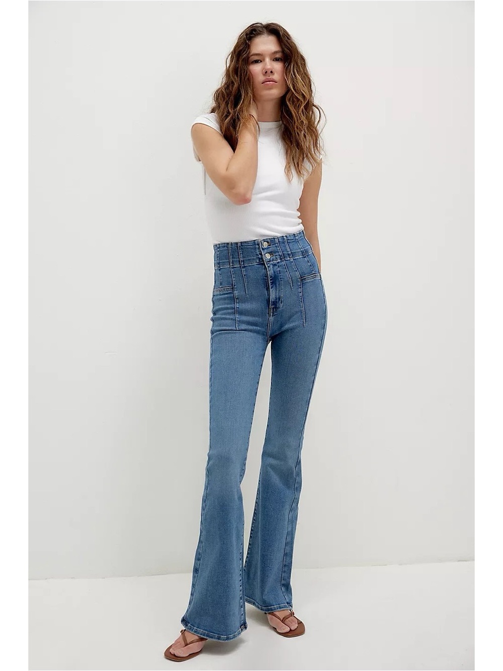 We The Free  Jayde Flare Jeans in Sunburst Blue Size 28